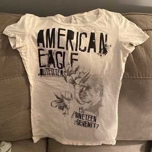 Women’s American eagle shirt slim fit small